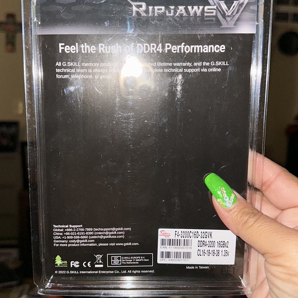 G.SKILL Ripjaws V Series 16GB 2x8GB DDR4 3200 PC4 25600 CL16 Dual Deskto… - Picture 2 of 2